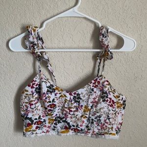 Boutique Floral crop top with ruffle straps
